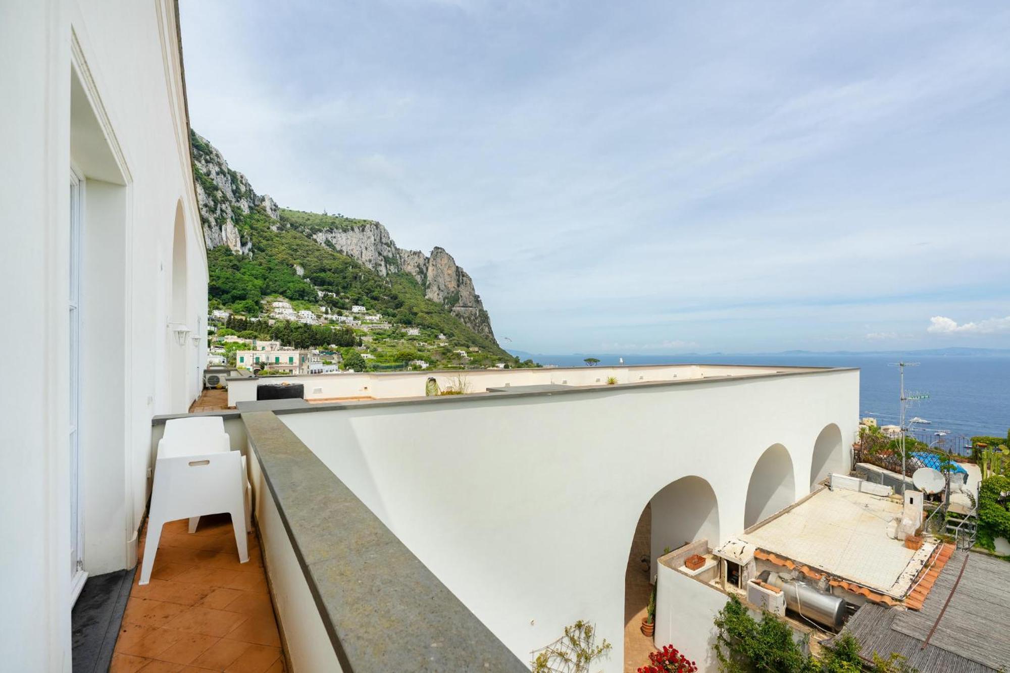 Suite Palazzo Capri - Seaview Eksteriør billede